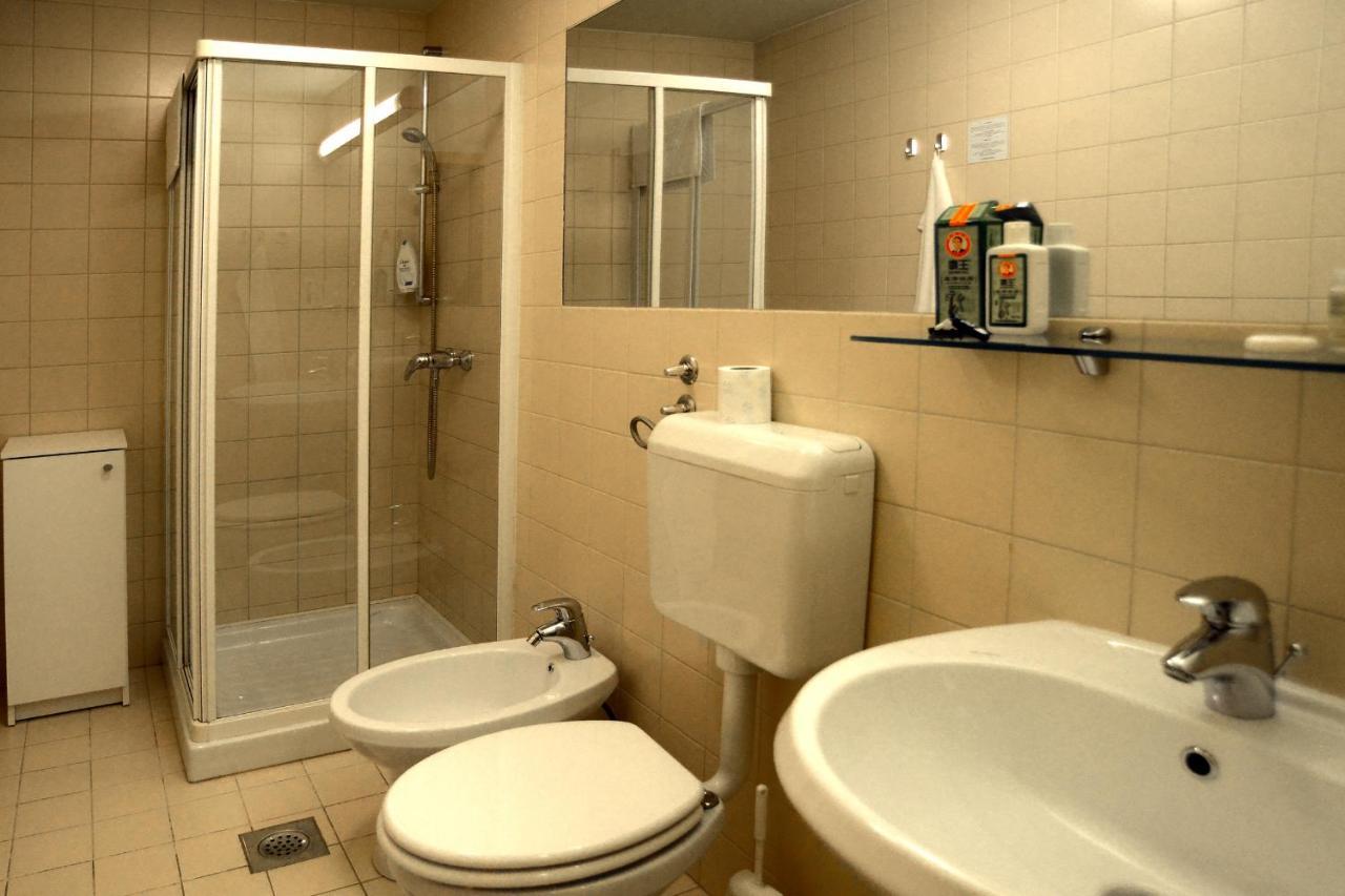 Apartments Villa Boltez Kranj Esterno foto