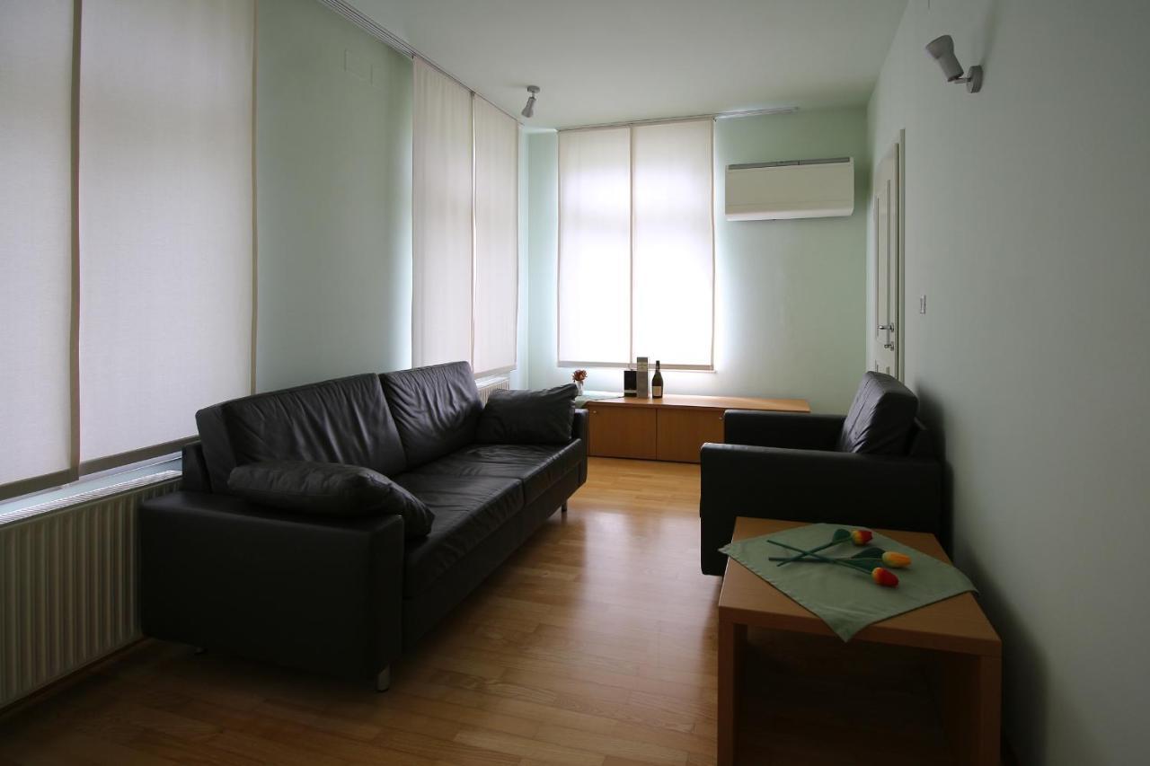 Apartments Villa Boltez Kranj Esterno foto